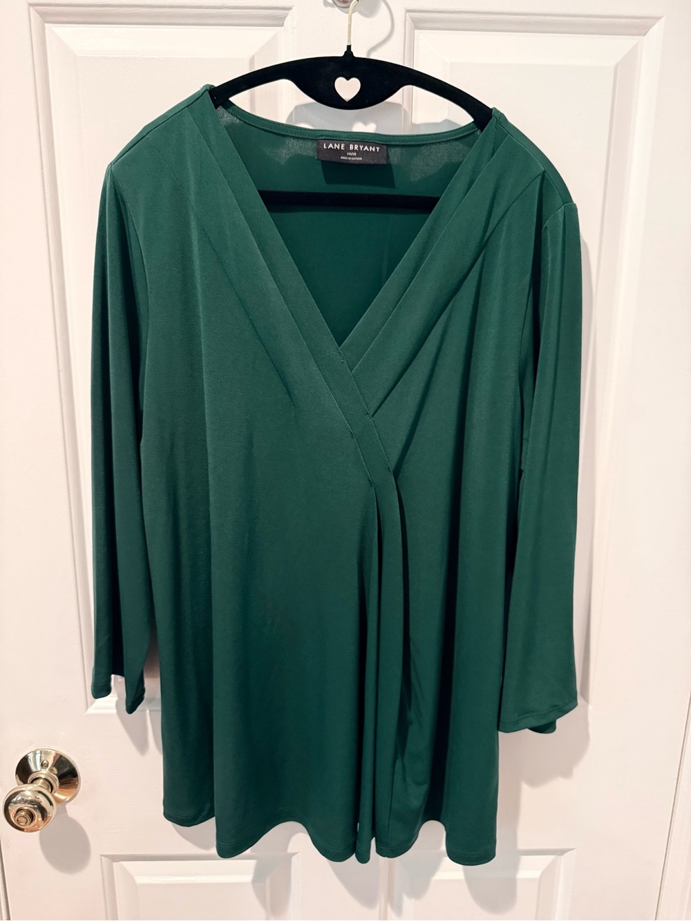 Lane Bryant Green V-Neck 3/4 sleeve Top 14/16